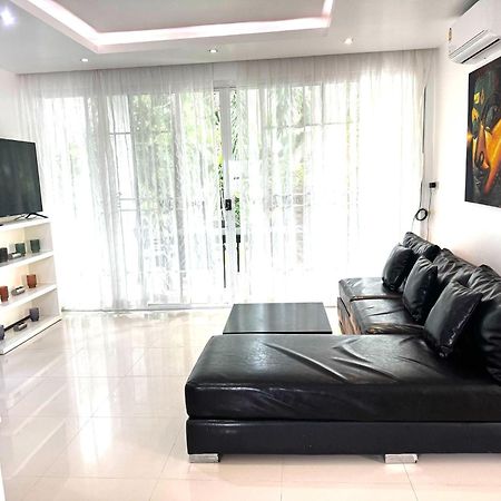 Villa Cheloni 2 Bedrooms Kamala Beach Exterior foto